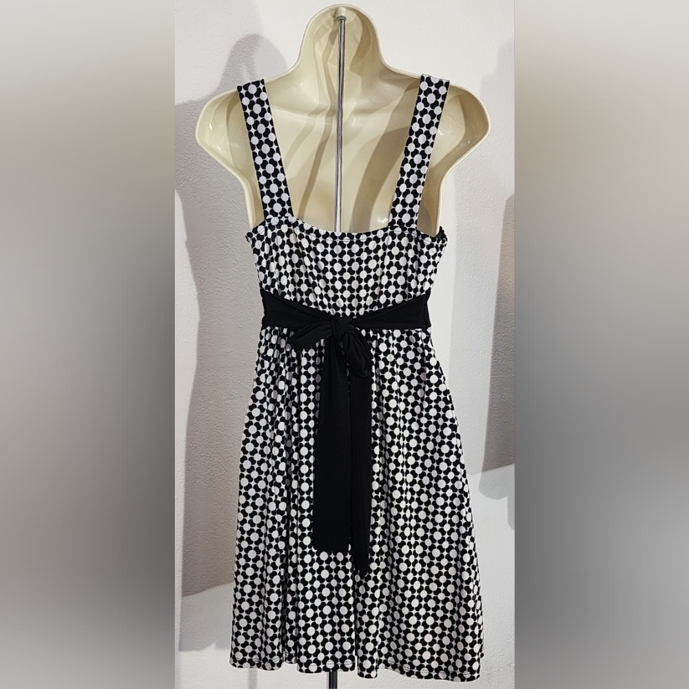 My Michelle Dress Floral Geo Pattern Tie Back Black Size M - Picture 13 of 13